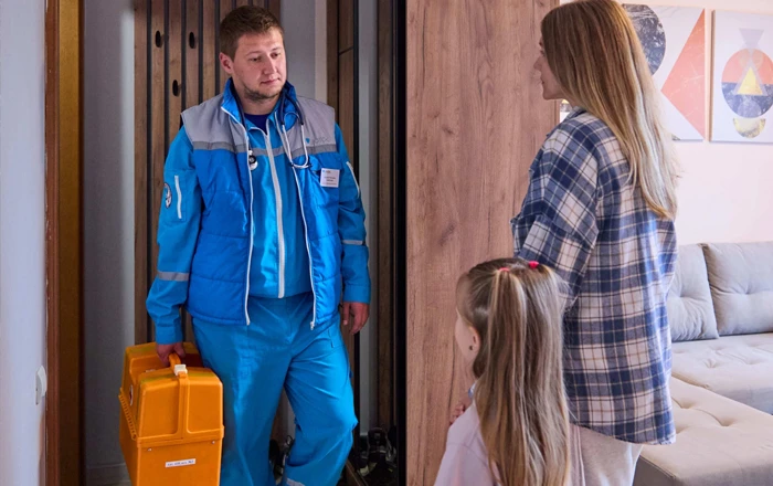 Медицинская помощь с комфортом: «Лотос» лечит и обследует на дому