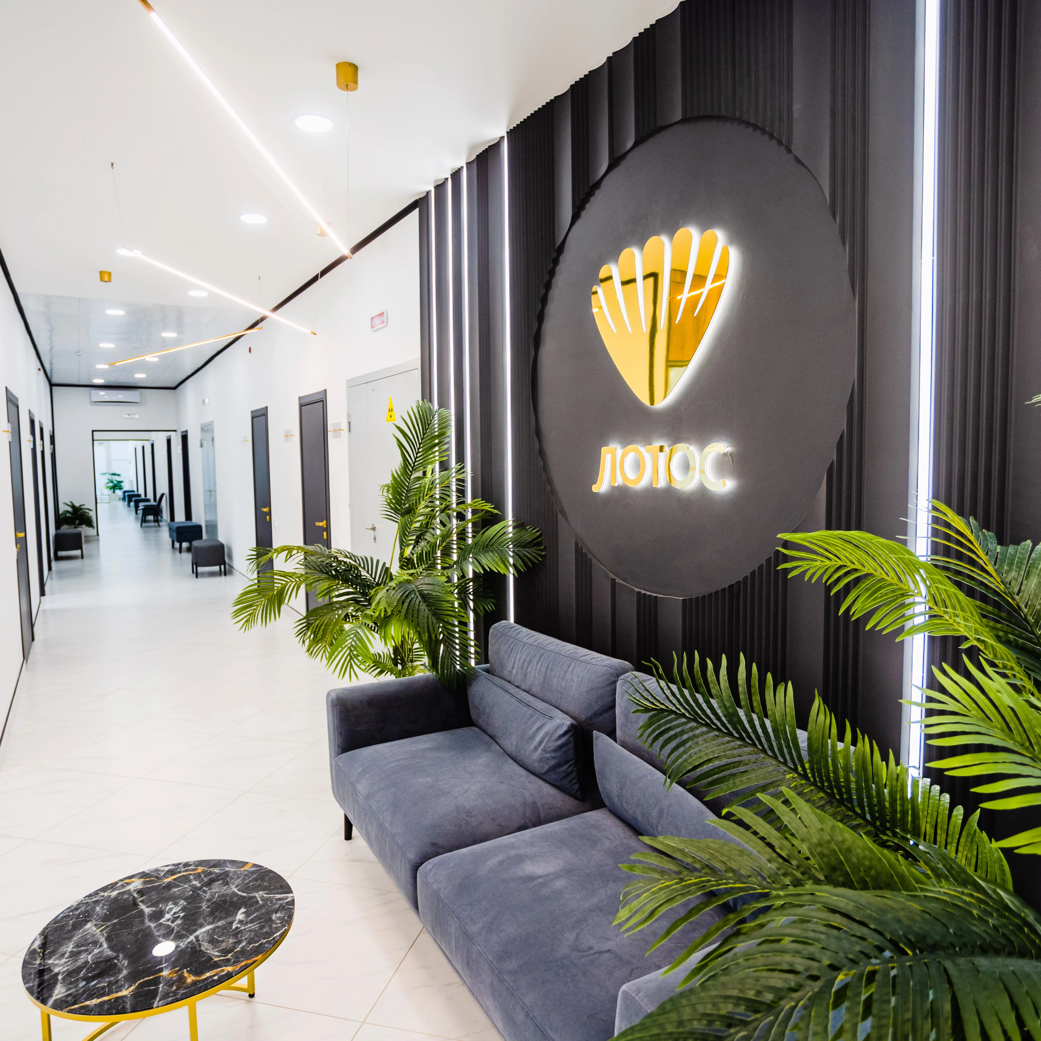 Комсомольский проспект, 80