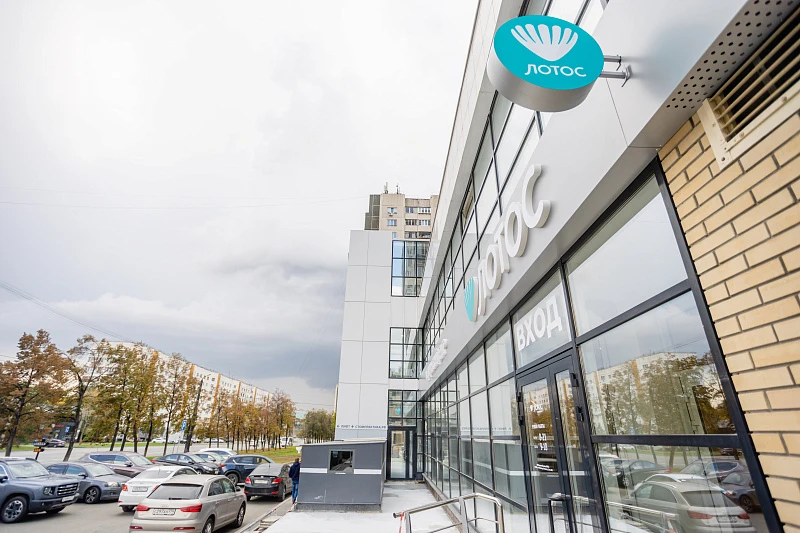 Комсомольский проспект, 80